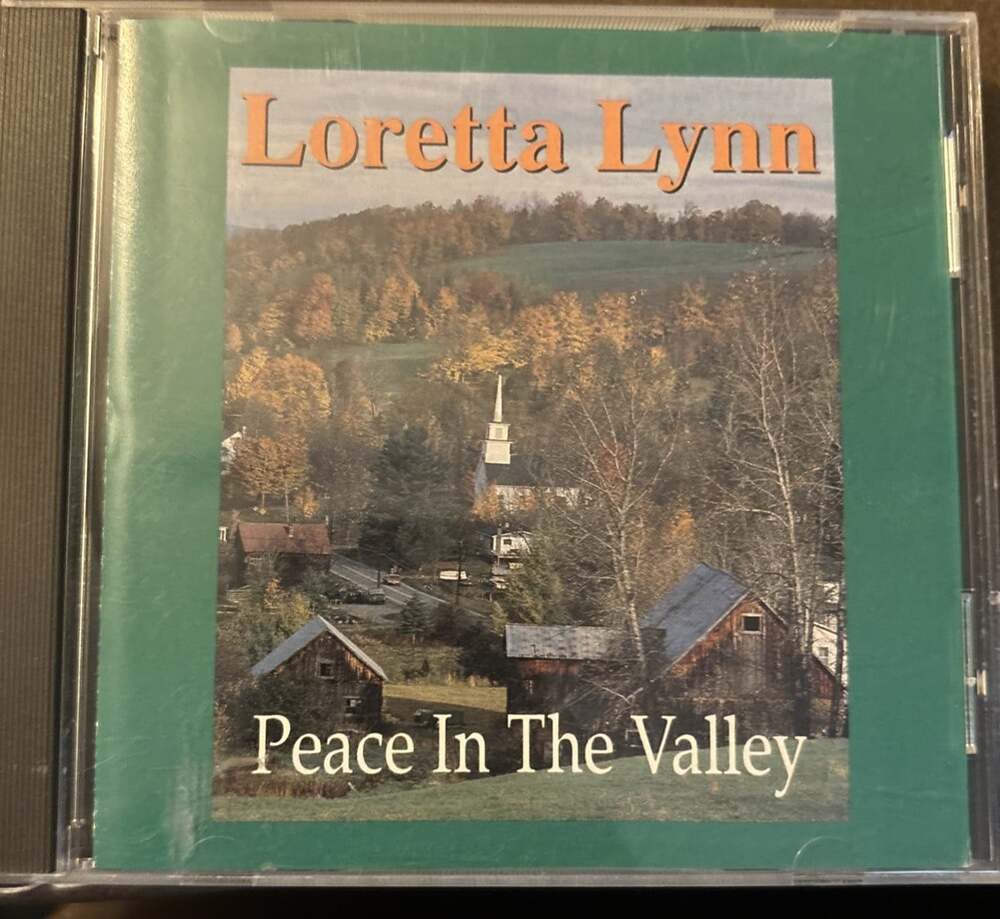 Peace in the Valley by Loretta Lynn (CD, 1995)